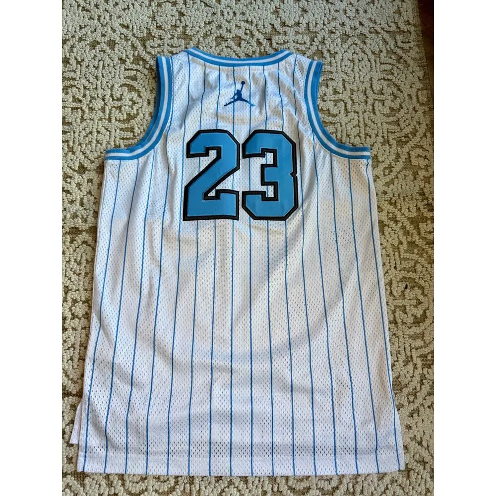 Youth Jordan Jersey Light Blue stripe Size Large